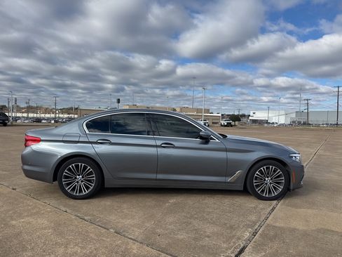Used 2019 BMW 530i w/ Convenience Package image 10