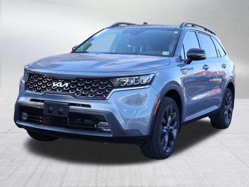 Used 2023 Kia Sorento X-Line EX image 3