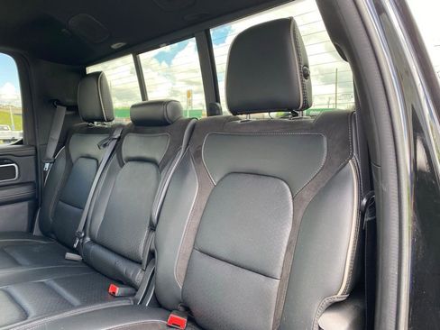 Used 2022 RAM 1500 Laramie w/ Sport Appearance Package AWD/4WD image 29