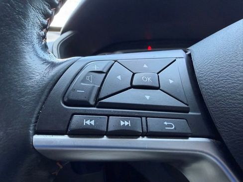 Used 2022 Nissan Altima 2.5 SR FWD image 17