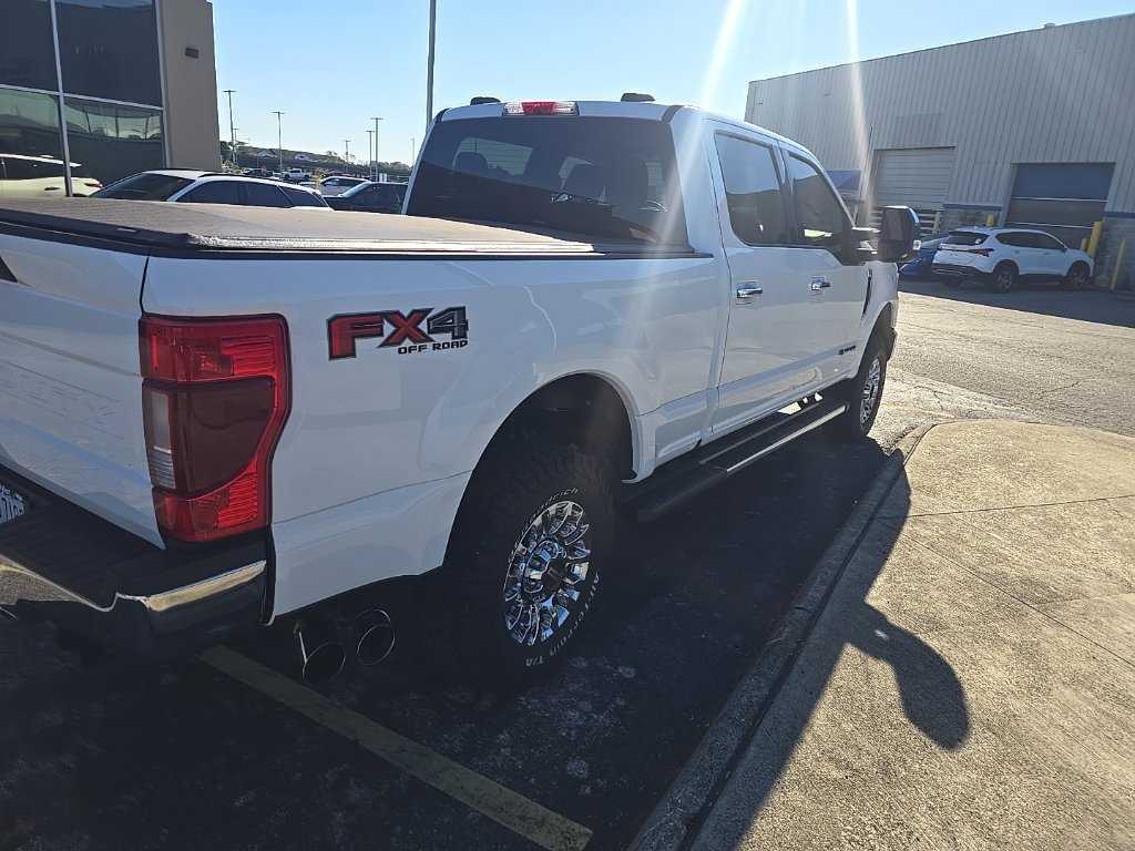 Used 2022 Ford F250 XLT w/ XLT Premium Package AWD/4WD image 3