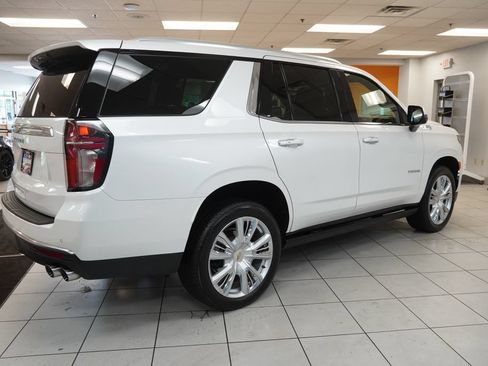 Used 2023 Chevrolet Tahoe High Country AWD/4WD image 16