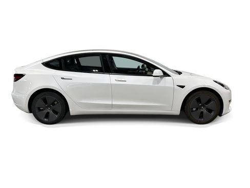 Certified 2023 Tesla Model 3 Standard Range RWD image 7