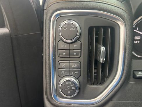Used 2021 GMC Sierra 1500 AT4 w/ AT4 Value Package AWD/4WD image 27