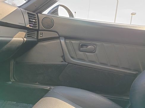 Used 1994 Porsche 968 Coupe image 16