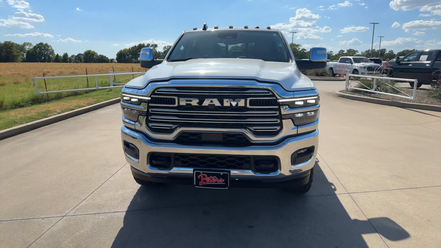 Used 2026 RAM 2500 Laramie AWD/4WD image 4