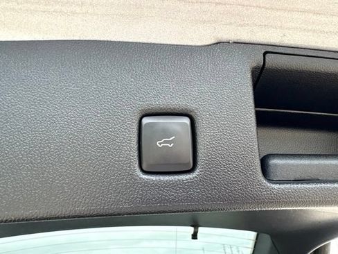 Used 2024 Ford Escape Active FWD image 17