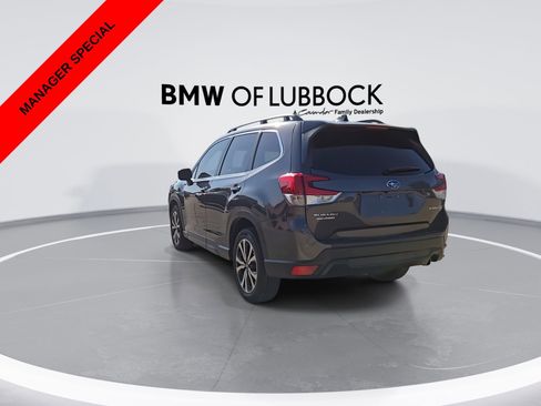 Used 2024 Subaru Forester Limited w/ Convenience Package AWD/4WD image 6