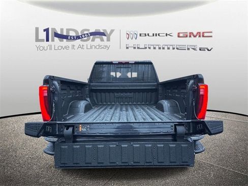 New 2026 GMC Sierra 2500 SLT w/ SLT Premium Package image 10