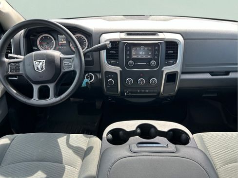 Used 2018 RAM 2500 SLT AWD/4WD image 13