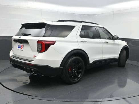 Used 2023 Ford Explorer ST w/ Equipment Group 401A AWD/4WD image 25