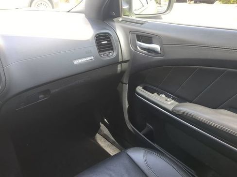 Used 2023 Dodge Charger SXT w/ Plus Group RWD image 18