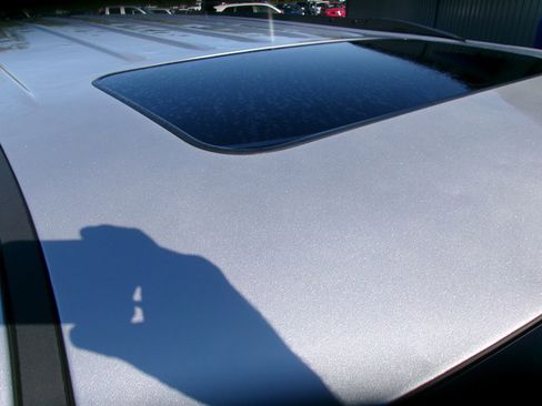 Used 2019 Chevrolet Tahoe LT w/ LT Signature Package image 9