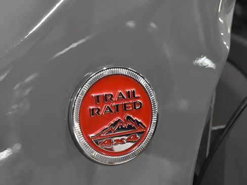 Certified 2021 Jeep Renegade Trailhawk w/ Trailer Tow Group AWD/4WD image 35