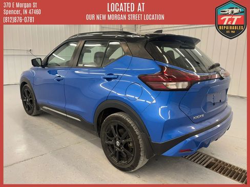 Used 2021 Nissan Kicks SR w/ SR Premium Package FWD image 6