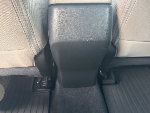 Used 2018 Subaru Forester 2.5i Premium image 26