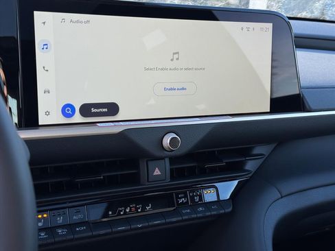 New 2025 Toyota Crown Signia image 10