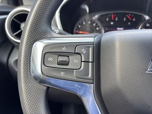 Used 2024 Chevrolet Blazer LT w/ Convenience Package FWD image 25