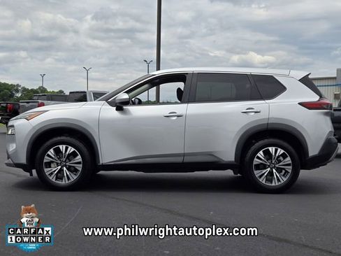 Used 2023 Nissan Rogue SV FWD image 6