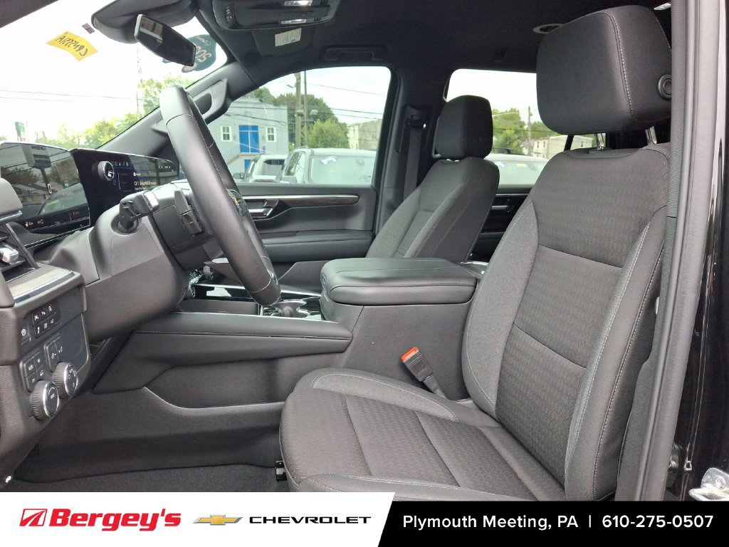 Certified 2025 Chevrolet Tahoe LS AWD/4WD image 17