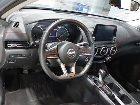 Used 2024 Nissan Sentra SR FWD image 19