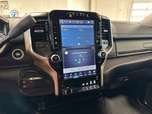 Used 2024 RAM 2500 Laramie w/ Safety Group AWD/4WD image 28