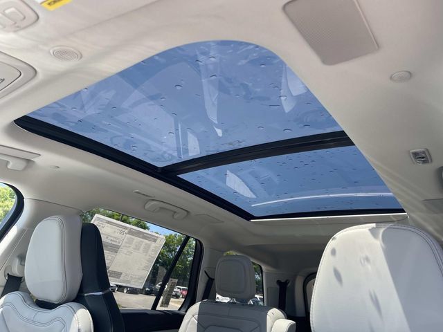 New 2026 Lincoln Aviator Reserve AWD/4WD image 25