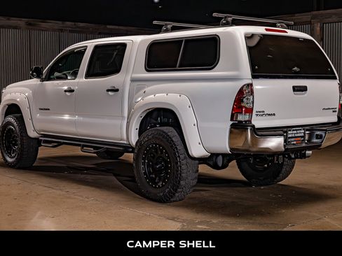 Used 2015 Toyota Tacoma PreRunner w/ SR5 Package RWD image 6