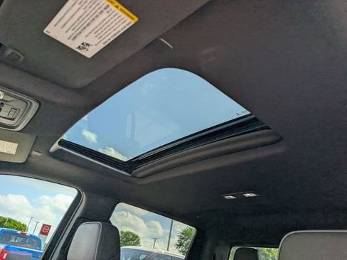 Used 2022 GMC Sierra 1500 Denali w/ Technology Package image 26