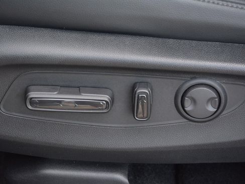 Used 2023 Honda CR-V EX-L image 8