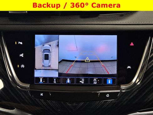 Used 2024 Cadillac XT6 Premium Luxury w/ Technology Package AWD/4WD image 23