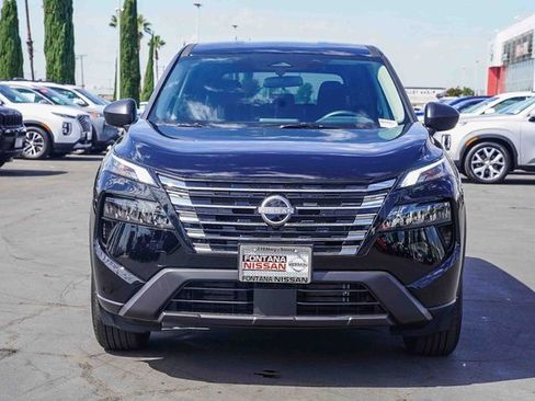 New 2026 Nissan Rogue S image 2