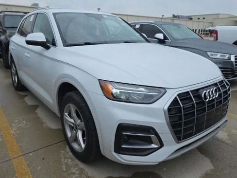 Used 2021 Audi Q5 2.0T Premium w/ Convenience Package AWD/4WD image 9
