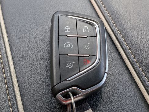 Used 2023 Cadillac Escalade Sport AWD/4WD image 35