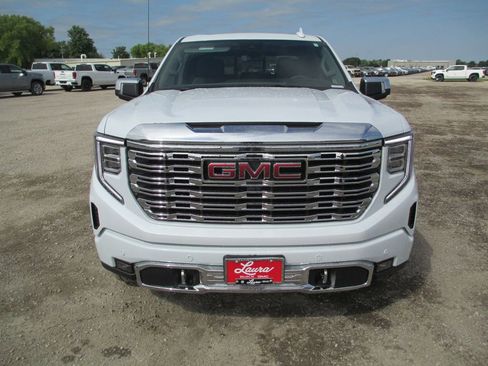 New 2026 GMC Sierra 1500 Denali w/ Denali Reserve Package AWD/4WD image 11
