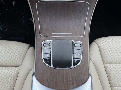 Certified 2022 Mercedes-Benz GLC 300 GLC 300 image 25