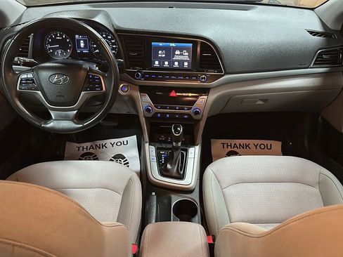 Used 2017 Hyundai Elantra ECO w/ Cargo Package image 17