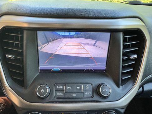 Used 2017 GMC Acadia Denali image 28