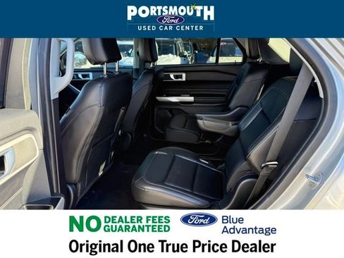 Certified 2022 Ford Explorer XLT w/ Equipment Group 202A image 5