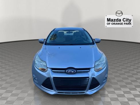 Used 2012 Ford Focus SE image 2