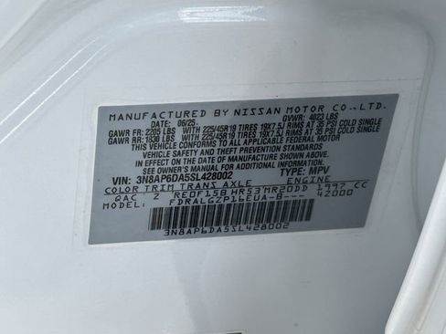 Certified 2025 Nissan Kicks SR image 33