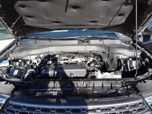 Used 2021 Ford Explorer XLT w/ Equipment Group 202A image 26