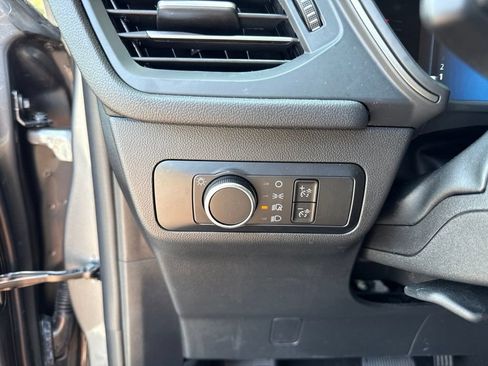 Used 2025 Ford Escape Active FWD image 9
