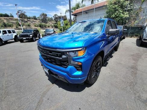 Used 2022 Chevrolet Silverado 1500 Custom RWD image 4