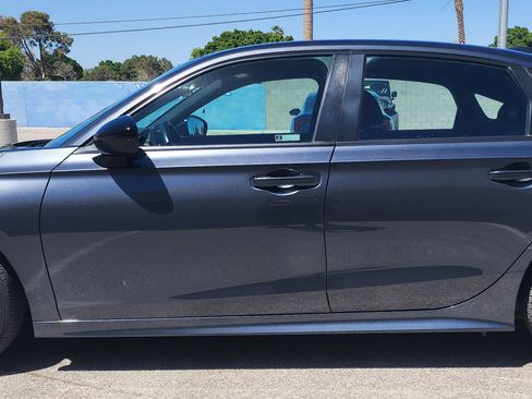 Used 2024 Honda Civic Sport image 8