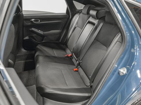 Used 2025 Honda Civic Sport image 27