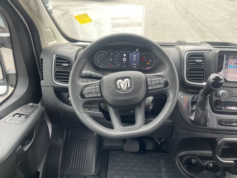 New 2026 RAM ProMaster 2500 w/ Quick Order Package 22G SLT image 15