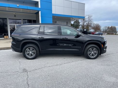 New 2026 Chevrolet Traverse LT w/ Driver Confidence Package image 57