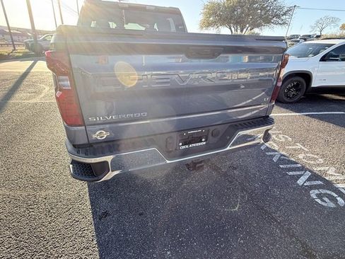 Used 2024 Chevrolet Silverado 1500 LT image 14