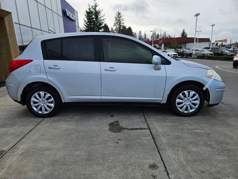 Used 2009 Nissan Versa 1.8 S w/ PWR Pkg image 4